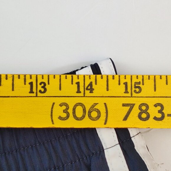 Adidas active wear short men's size M dark blue with 3 white stripes lightweigh - Picture 9 of 11